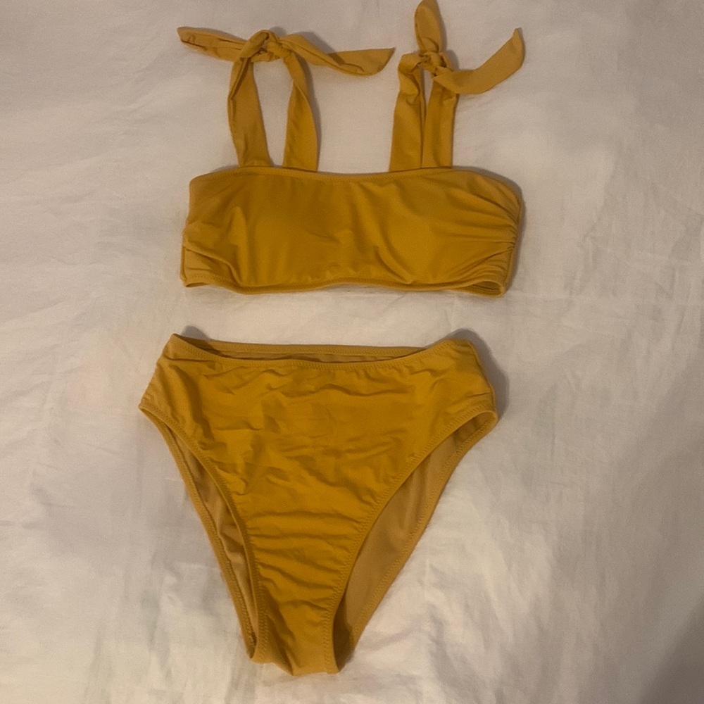 🚨FINAL SALE🚨Mustard yellow high waisted Bikini set -Windsor